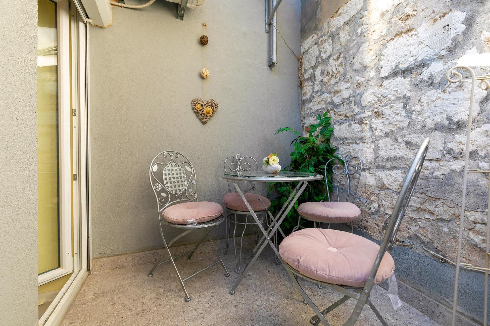 Duplex Apartment Camelia In Charming Old Town Rovinj Exteriér fotografie
